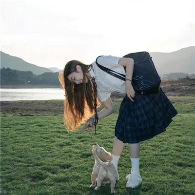 蓝月亮